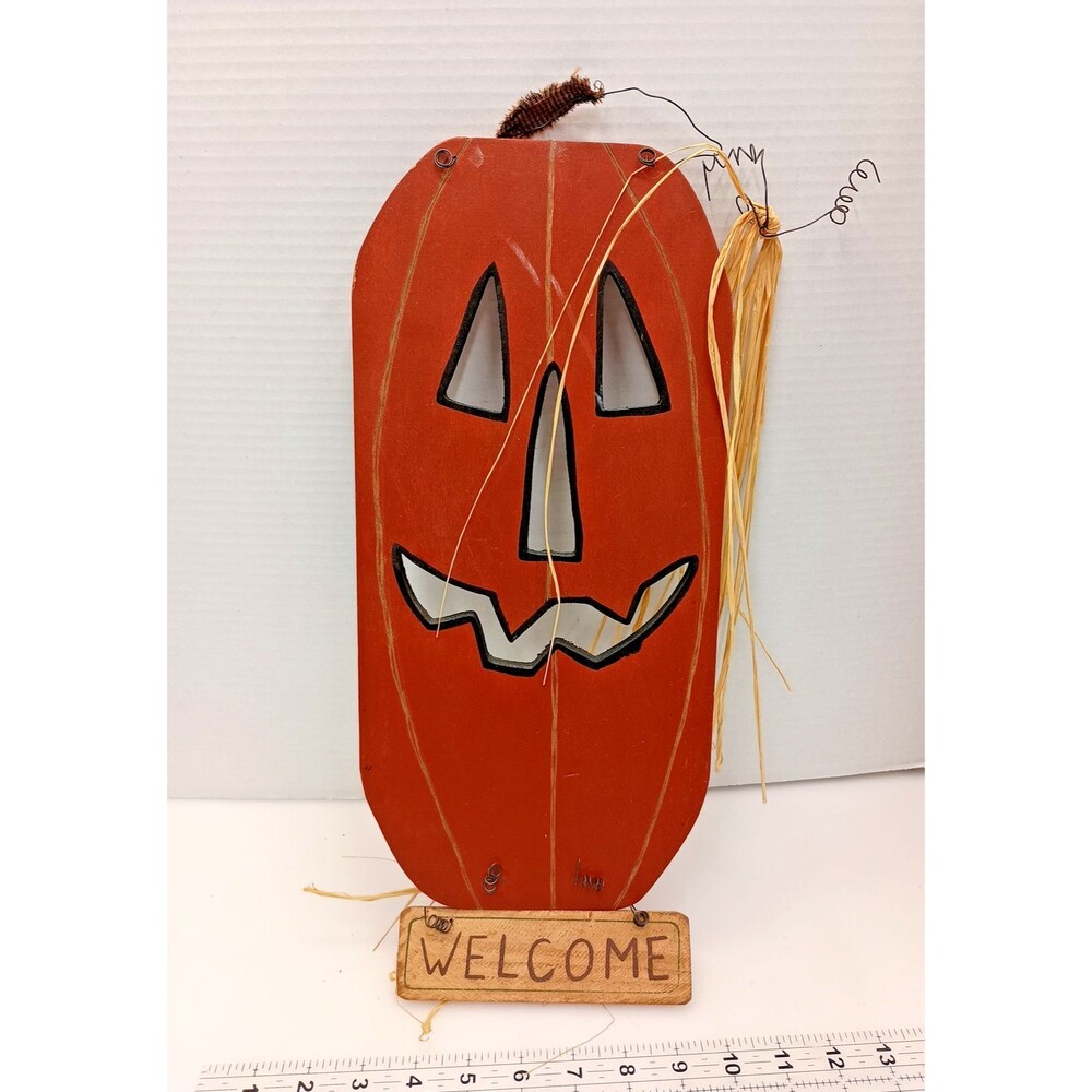 Wooden Welcome Sign Halloween jack-o'-lantern Pumpkin decor